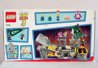 LEGO Disney TOY STORY Trash Compactor Escape 7596 Hamm Lotso Woody Aliens 3