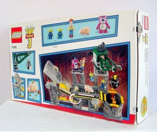 LEGO Disney TOY STORY Trash Compactor Escape 7596 Hamm Lotso Woody Aliens 4