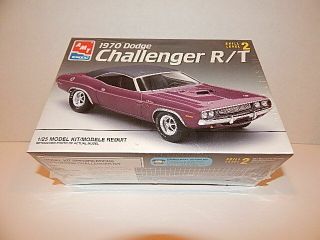 1970 Dodge Challenger Rt Plastic Model Kit 6466 By Amt Ertl 1/25 Scale