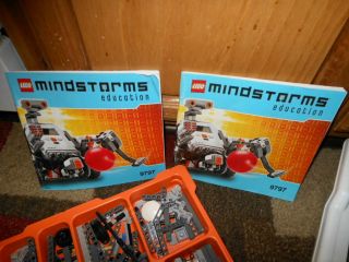 LEGO Mindstorms Education Set (9797) 3