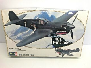 Revell 1/32 Scale Curtiss P - 40e Flying Tiger Model Kit,  Extra In Open Box