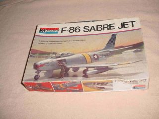 Monogram Usaf F - 86 Sabre Jet Plastic Model Airplane Kit 5402 (1/48 Scale)