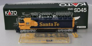 Kato 37 - 1711 Ho Scale Santa Fe Emd Sd45 Diesel Locomotive 5426 - Dcc Ready Ln