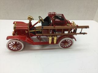 Franklin 1916 Ford Model T Fire Engine Red Truck 1:16 Scale Diecast Model 4