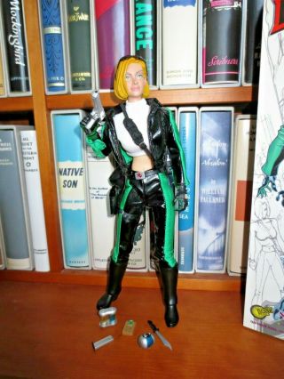 Danger Girl / Abbey Chase 1/6 Scale Action Figure 12 " (dragon Models 2002)