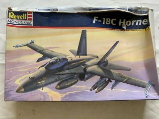1998 Revell F - 18c Hornet 1/48 Fs Model 85 - 4821
