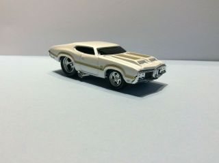 Muscle Machines 1970 Olds 442 1:64 Diecast 70 Oldsmobile 442