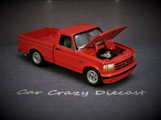 1993 - 1995 Ford F - 150 Svt Lightning Muscle V - 8 Pickup Truck 1/64 Collectible