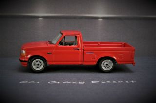 1993 - 1995 Ford F - 150 SVT Lightning Muscle V - 8 Pickup Truck 1/64 collectible 5