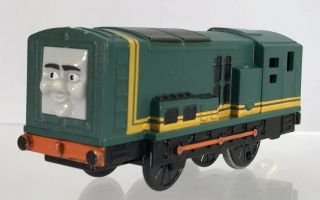 Thomas The Train & Friends Trackmaster Paxton 4.  5 " Green Motorized Engine 2009