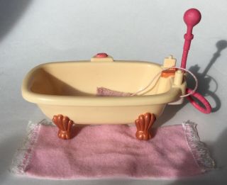 Fisher Price Loving Family Dollhouse Bathroom Bath Tub Claw Bathtub Wash Cloth