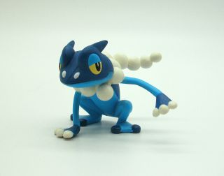 Pokemon Tomy Frogadier 2 " Action Figure Toy Moncolle Japan Authentic