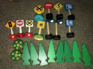 Brio Wooden Railway Train Acc.  / Signs/ Trees Compatible With Thomas