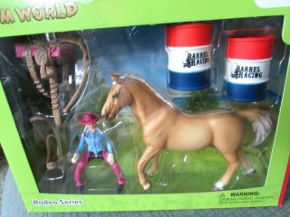 Schleich 41717 Farm World Rodeo Series Barrel Racing W Cowgirl Palomino Horse