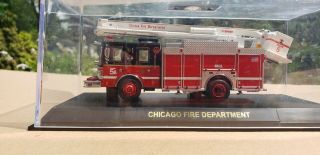 Code 3 Chicago Fire Department Squad 5A Snorkel Fire Truck 1:64 2