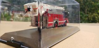 Code 3 Chicago Fire Department Squad 5A Snorkel Fire Truck 1:64 5