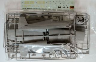 Hasegawa 1:48 F6F - 5 Hellcat VF - 17 Jolly Rogers Model Kit 09135 JT35 3