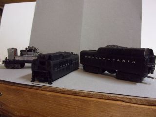 Two Lionel Tenders One 2671w Another Whisling Tender