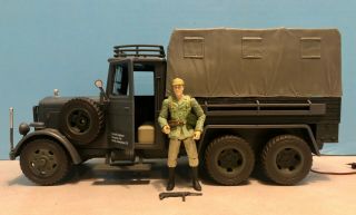 Hasbro Indiana Jones Raiders Of The Lost Ark Cargo Truck Vehicle With German Dri
