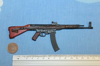 Miniature Mp44 Assault Rifle German Smg Gun Wood & Metal Wwii Donald Did 1/6