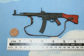 MINIATURE MP44 ASSAULT RIFLE GERMAN SMG GUN WOOD & METAL WWII DONALD DID 1/6 4