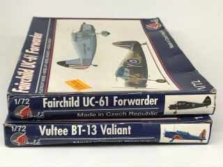 Pavla 1/72 Vultee Bt - 13 Valiant & Fairchild Uc - 61 Forwarder,  Contents.