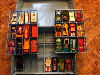 Vintage Matchbox Carry Case With 48 Mostly Superfast Cars