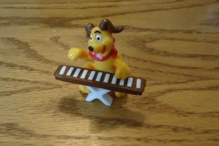 Vintage 1995 Krystal (dog Playing Keyboard) Figure