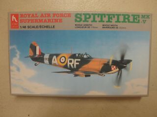 Hobby Craft Supermarine Spitfire Mk - V 1:48 Scale Plane