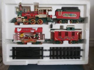 1995 Bright Musical Christmas Express Train Sound Anamation Light W/box 183