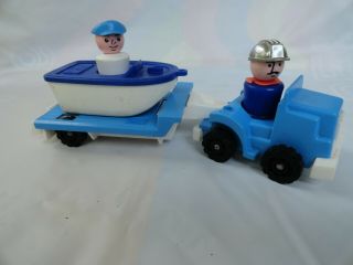 Fisher Price Little People Big Rig Blue Semi Hauler Truck Trailer Figures Boat