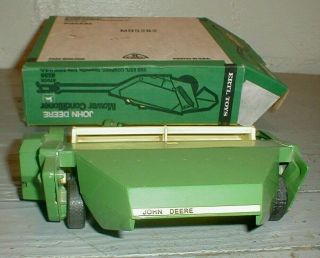 Ertl John Deere Mower Conditioner Vintage Implement MIB 596 4