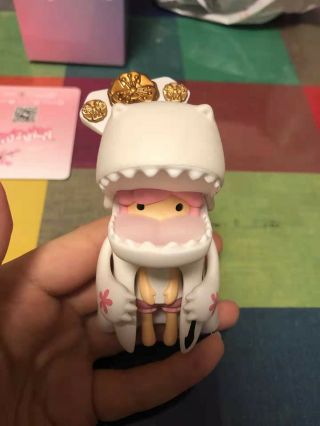 HEY DOLLS x Litor ' s White Dinosaur Queen Mini Figure Designer Art Toy 5
