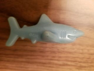Vintage Blue White Shark Bites Fruit Snacks Glow In The Dark Gen Foods Gmi