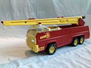 Vintage 1970 ' s Tonka Aerial Ladder 2960 toy metal fire rescue truck engine 2