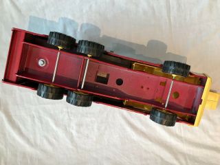 Vintage 1970 ' s Tonka Aerial Ladder 2960 toy metal fire rescue truck engine 4