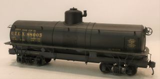 On3 Brass Ready To Run Single Dome Tank Car Utlx 88005 Painted/weathered