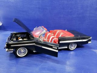 Sun Star 1961 Chevy Impala Black Convertible 1:18 Scale Diecast Metal