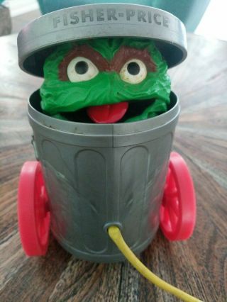Oscar the grouch trash can 177 Pump up Sesame Street Fisher Price 3