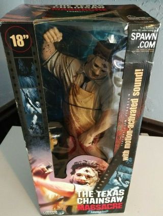 Mcfarlane Toys Motion Activated Texas Chainsaw Massacre Leatherface 18 " Figure