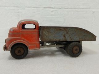 Old Structo Wind Up Toyland Garage Wrecker Tow Truck Construction Toy Vintage