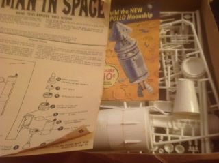AMT Man in Space NASA Saturn V Rocket and Apollo Spacecraft 5 Kits in 1 3