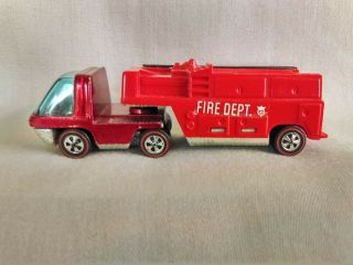 Hot Wheels Redline 1970 Heavyweight Fire Engine Red