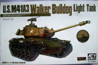 U.  S.  M41a3 Walker Bulldog Wwii Light Tank,  1:35 Scale,  Af35041,  Opened Box