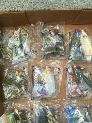 COMPLETE Lord of the Rings burger king toys and glass goblets 4