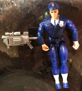 Cops N Crooks C.  O.  P.  S.  Longarm Patrol Officer 6 " Figure W/ Gun Hasbro 7699 1988