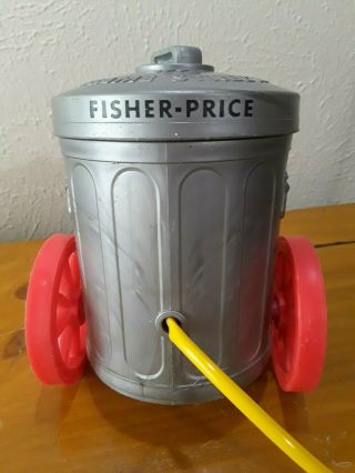 1977 Fisher Price 177 Sesame Street Oscar the Grouch Trash Can Pull Toy Squeeze 3