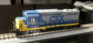 Atlas N Scale Csx Emd Gp30 Locomotive 4229 Bright Furture