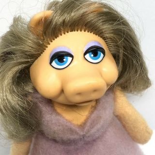 Vintage Fisher Price Miss Piggy Doll Small Soft Plush Body Vinyl Head Bean Bag 2