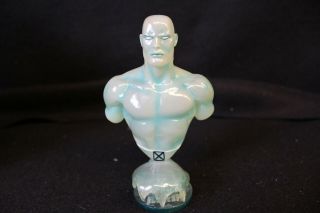 Bowen Marvel Mini Bust ICEMAN with package 1195/5000 2